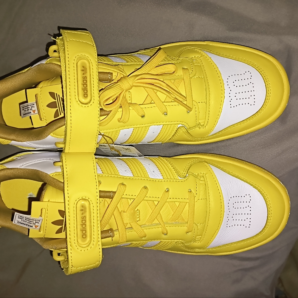 Men size 12 m&m yellow low top Adidas - Picture 8 of 10